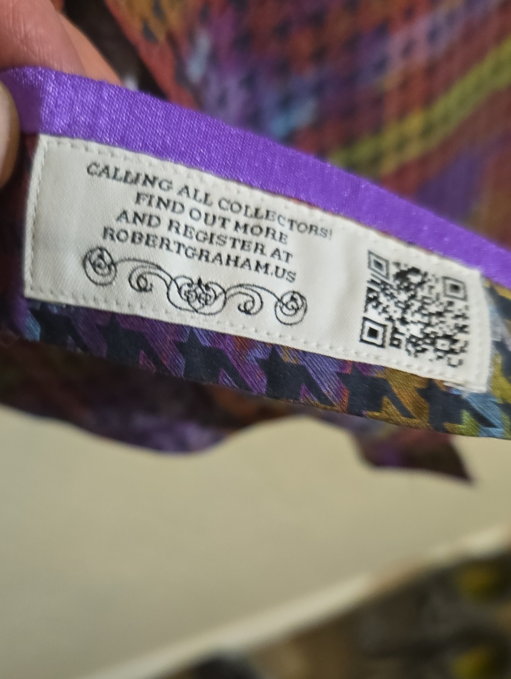 Robert Graham Men’s Multicolor Patterned Accessory - Picture 2 of 10
